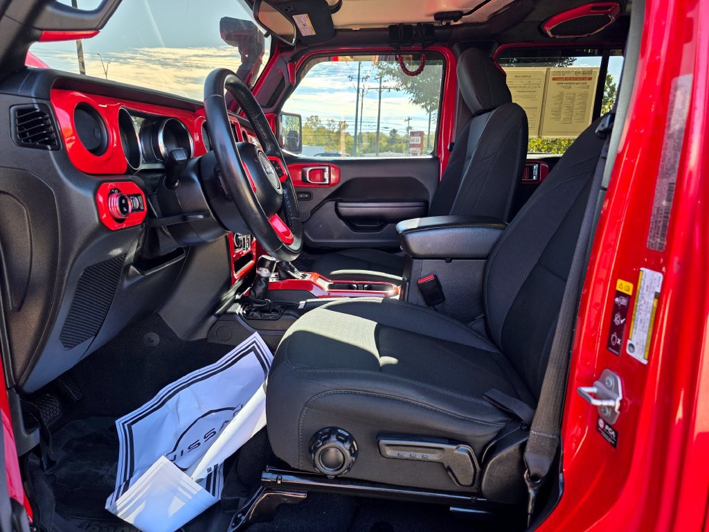 Used 2021 Jeep Gladiator Sport AWD/4WD image 16