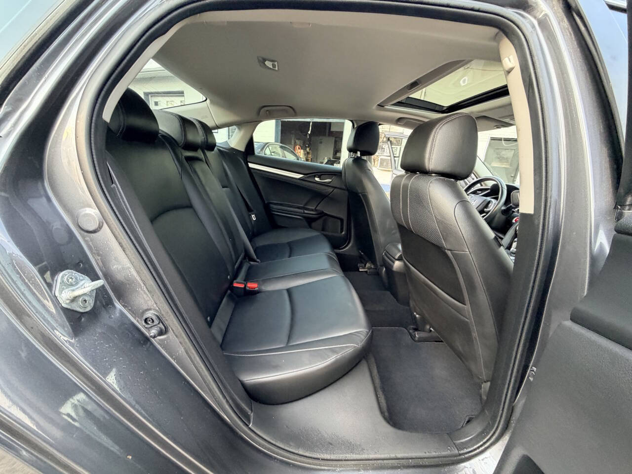 Used 2018 Honda Civic EX-L image 16