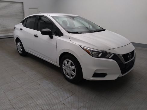 Used 2022 Nissan Versa S FWD image 13