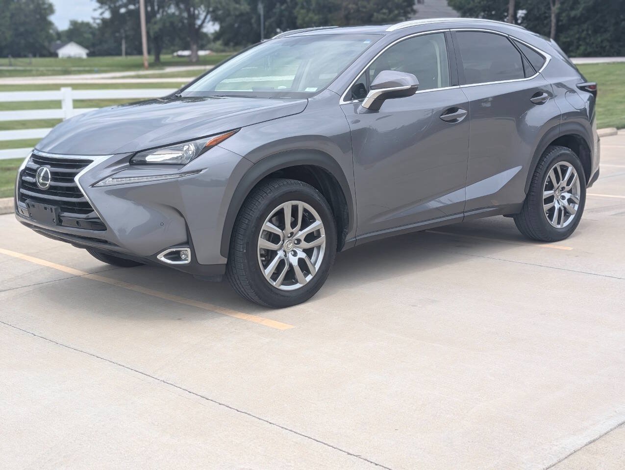 Used 2016 Lexus NX 200t AWD image 2