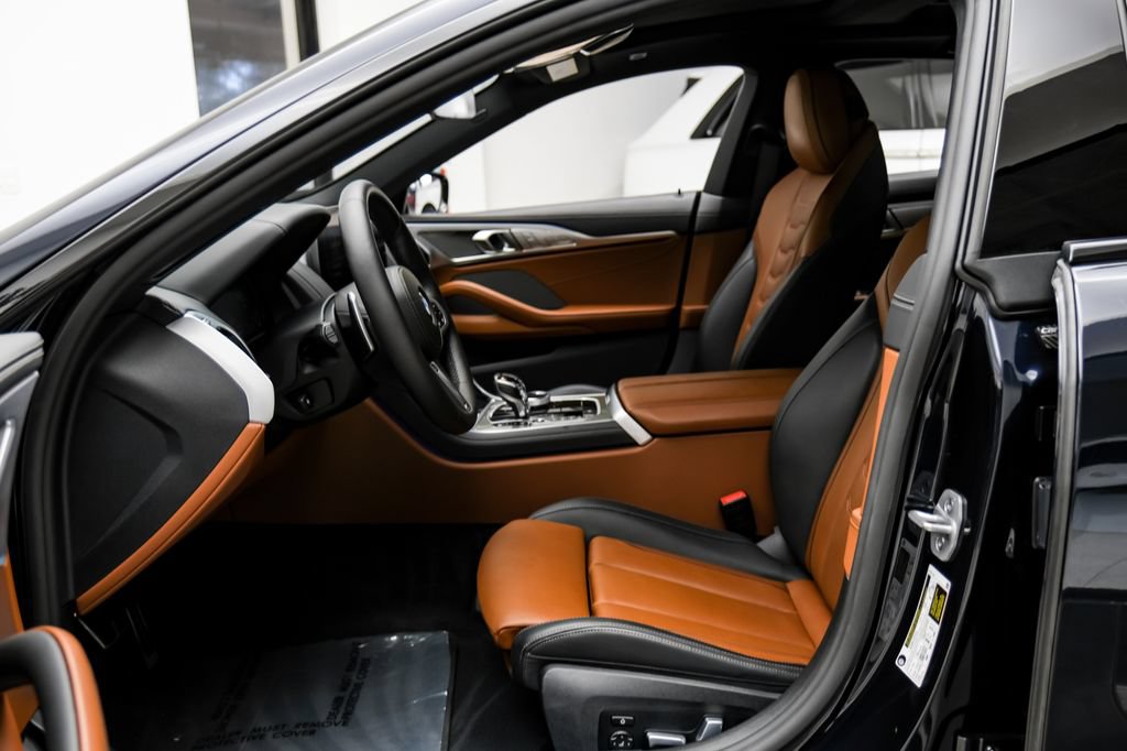 Used 2025 BMW 840i w/ M Sport Professional Package RWD image 8
