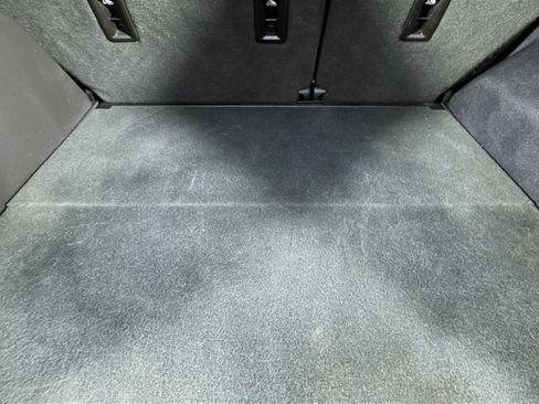 Used 2018 Chevrolet Equinox LT image 34