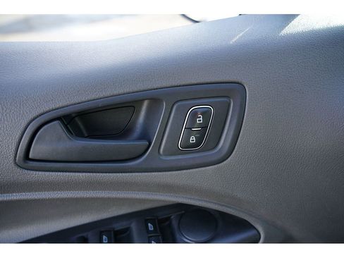 Used 2020 Ford Transit Connect XL image 18
