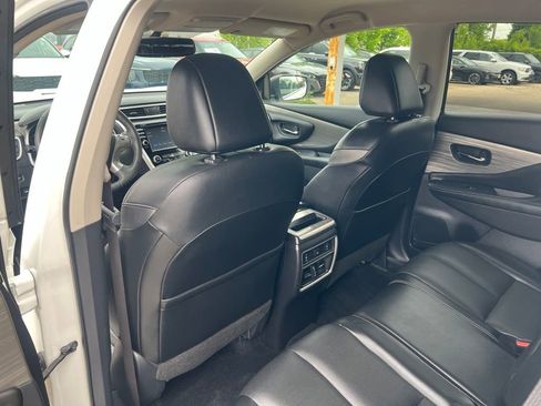 Used 2018 Nissan Murano SL w/ Cargo Package FWD image 9