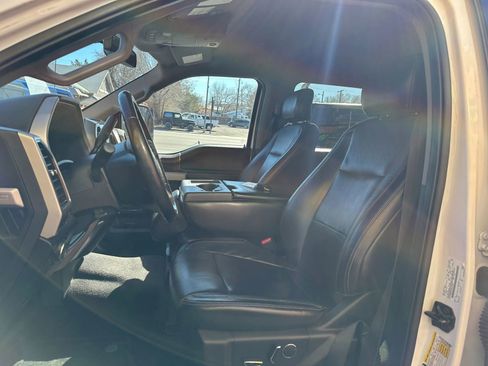 Used 2017 Ford F150 Lariat w/ Equipment Group 501A Mid image 14