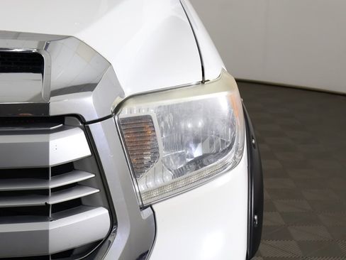 Used 2015 Toyota Tundra 1794 Edition image 15