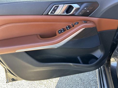 Used 2022 BMW X5 sDrive40i w/ Premium Package image 19