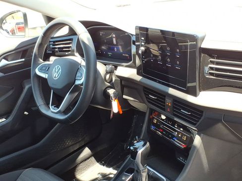 Certified 2025 Volkswagen Jetta S FWD image 12