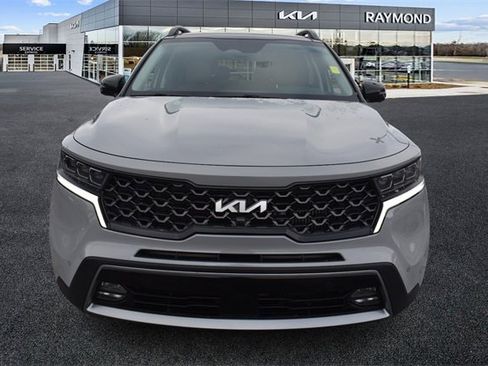 Used 2022 Kia Sorento SX Prestige w/ Rust Color Package image 8