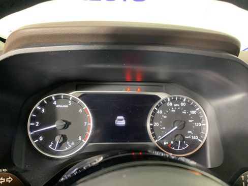 Used 2021 Nissan Rogue SV image 22