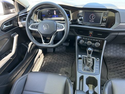 Certified 2024 Volkswagen Jetta SE FWD image 12