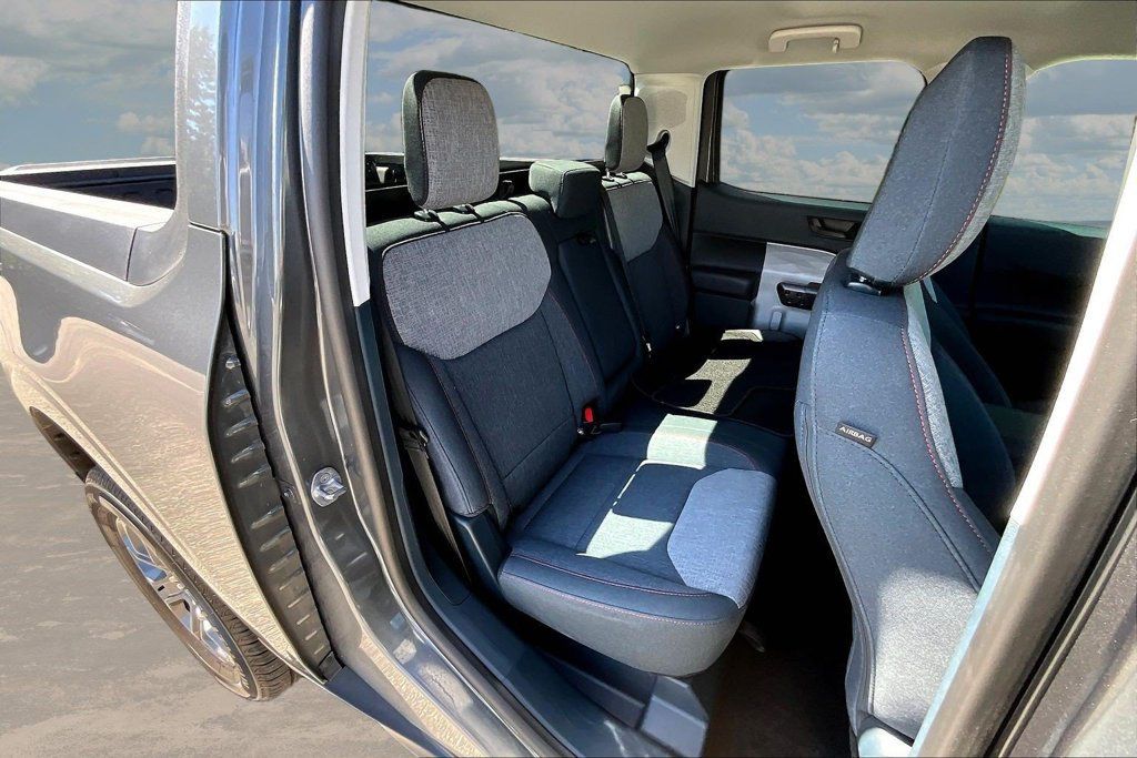 Certified 2024 Ford Maverick XLT FWD image 28