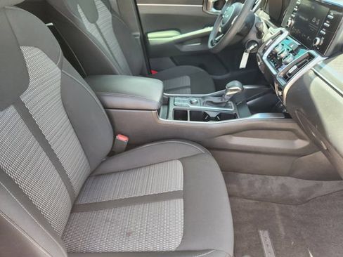 Certified 2023 Kia Sorento LX FWD image 14