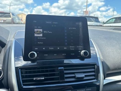 Used 2022 Mitsubishi Eclipse Cross SE FWD image 23