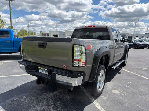 Used 2013 GMC Sierra 2500 SLE w/ HD SLE Premium Package AWD/4WD image 7