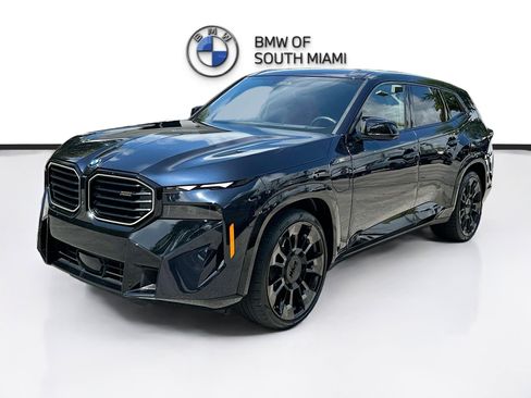Used 2024 BMW XM AWD/4WD image 3