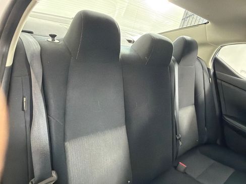 Used 2023 Nissan Sentra SV FWD image 17