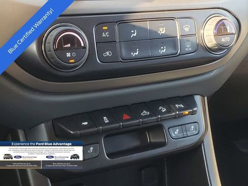 Used 2022 Chevrolet Colorado Z71 image 17