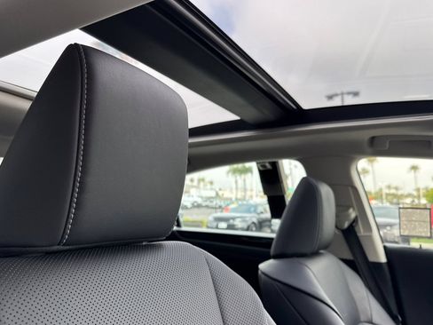 Used 2019 Lexus ES 350 FWD image 17