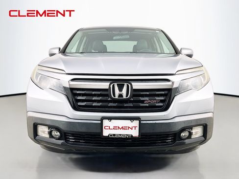 Used 2019 Honda Ridgeline Sport image 3