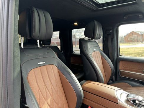 Used 2023 Mercedes-Benz G 63 AMG 4MATIC image 30