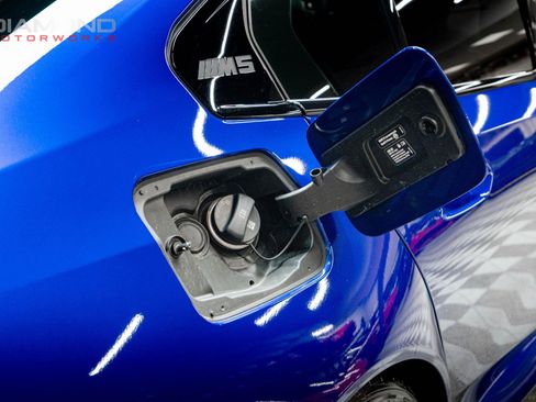 Used 2025 BMW M5 w/ Carbon Package image 49