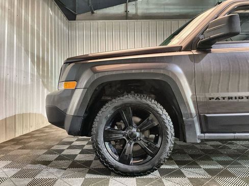 Used 2015 Jeep Patriot Sport w/ Power Value Group image 27