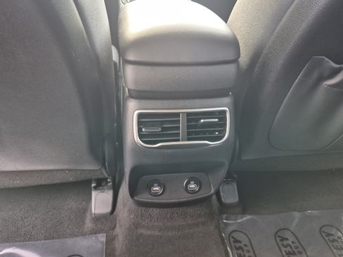 Certified 2023 Hyundai Santa Fe SE FWD image 16