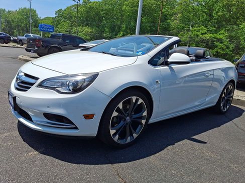 Used 2018 Buick Cascada Premium FWD image 3