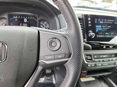Certified 2022 Honda Passport TrailSport image 21