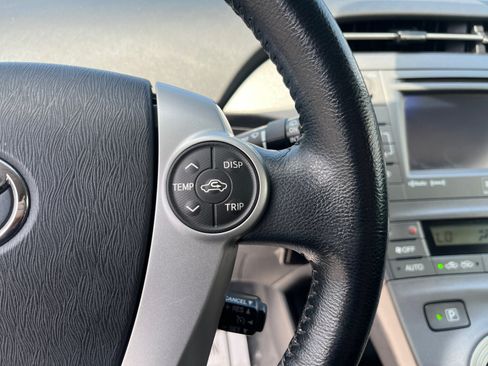 Used 2013 Toyota Prius Five FWD image 15