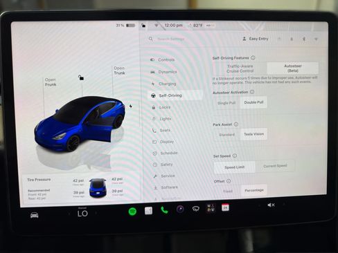 Used 2022 Tesla Model 3 Performance AWD/4WD image 22