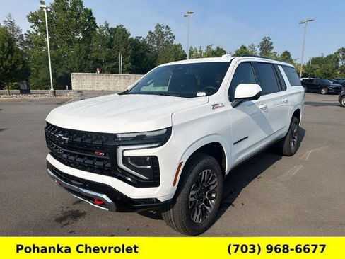 New 2026 Chevrolet Suburban Z71 w/ Comfort Package AWD/4WD image 3