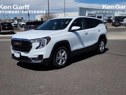Used 2024 GMC Terrain SLE
