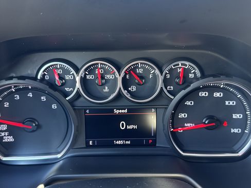 Used 2024 Chevrolet Tahoe LS image 33