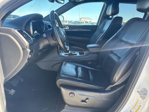 Used 2019 Jeep Grand Cherokee Limited image 20