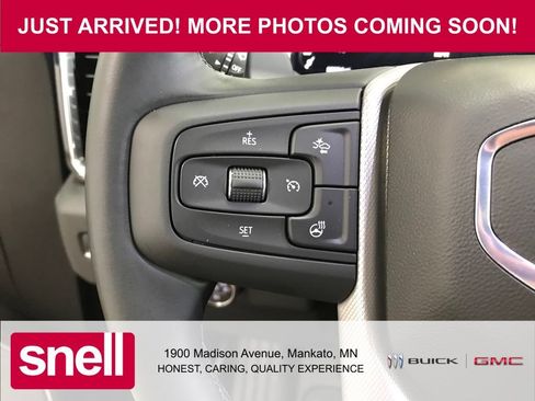 Used 2026 GMC Sierra 1500 Denali w/ Denali Reserve Package AWD/4WD image 17