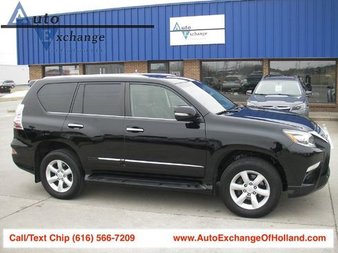 Used 2016 Lexus GX 460 w/ Navigation Package image 1