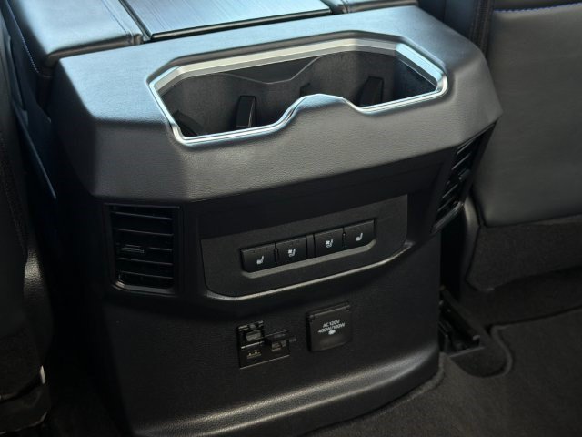 Used 2025 Toyota Tundra Platinum AWD/4WD image 14