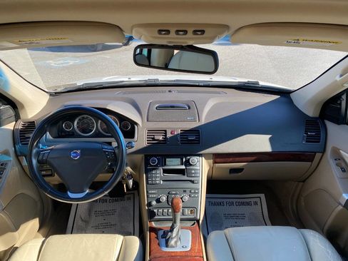 Used 2014 Volvo XC90 3.2 image 26