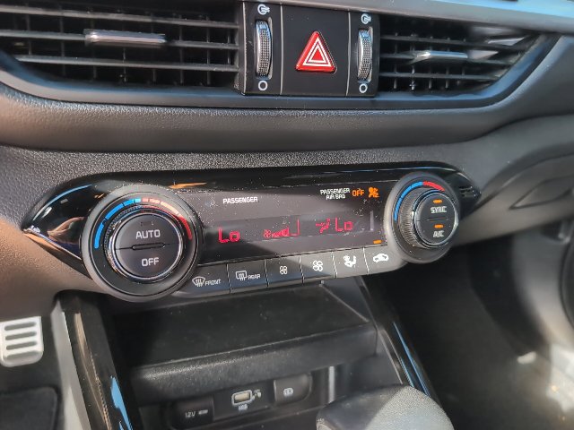 Used 2023 Kia Forte GT-Line w/ GT-Line Technology Package FWD image 18