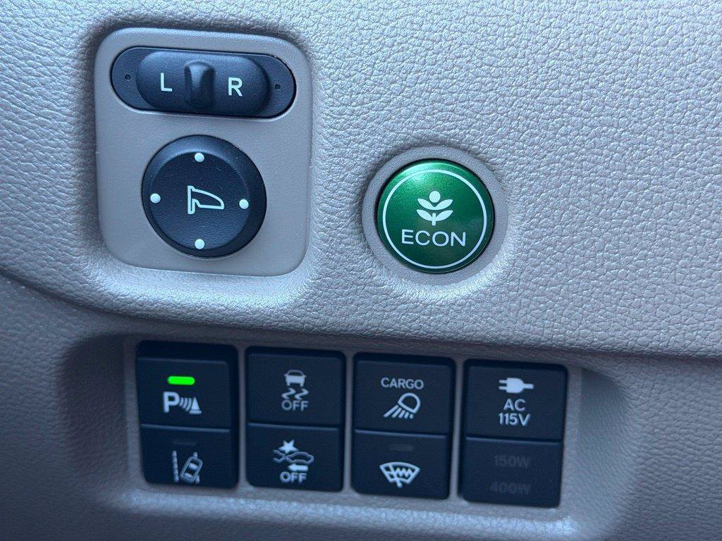 Used 2023 Honda Ridgeline RTL-E image 16