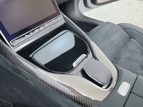 Used 2024 Mercedes-Benz SL 63 AMG 4MATIC image 36