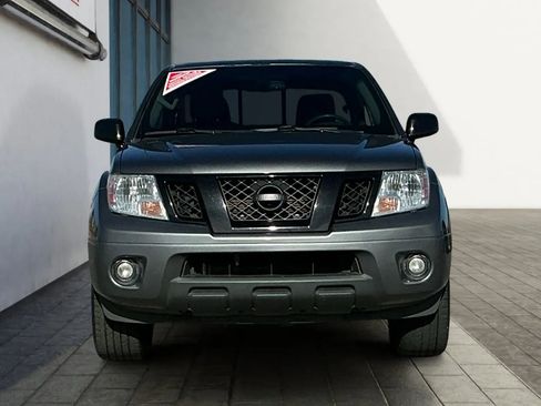 Used 2020 Nissan Frontier SV w/ Midnight Edition Floor Mats image 8