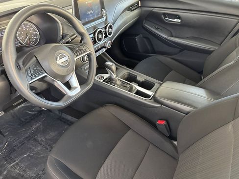 Used 2024 Nissan Sentra SV image 4