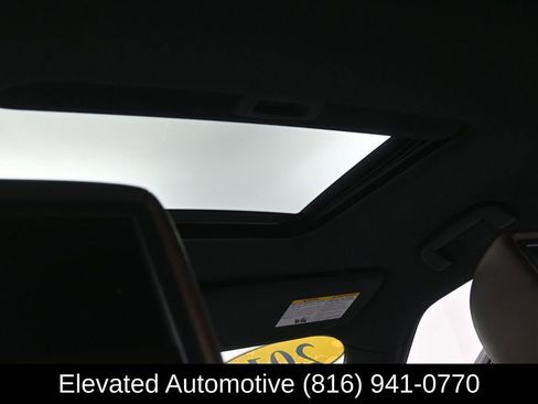 Used 2018 Nissan Armada Platinum w/ Captain Seat Package AWD/4WD image 26