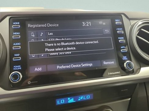 Used 2021 Toyota Tacoma SR5 AWD/4WD image 33