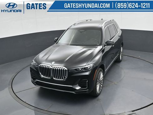 Used 2019 BMW X7 xDrive50i w/ Premium Package AWD/4WD image 59