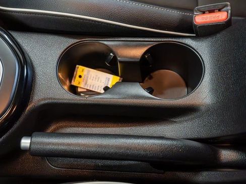 Used 2023 Kia Forte GT-Line image 34