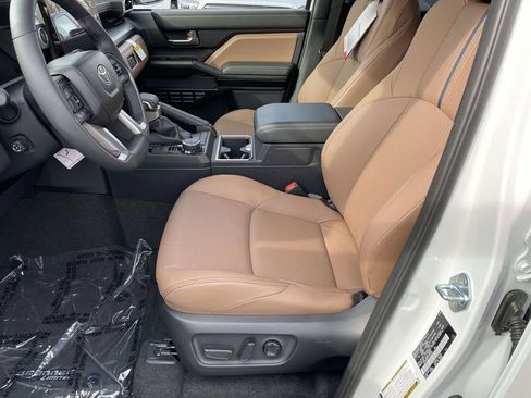 New 2026 Toyota 4Runner Limited image 29